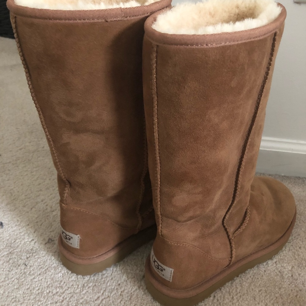 100% authentic Uggs